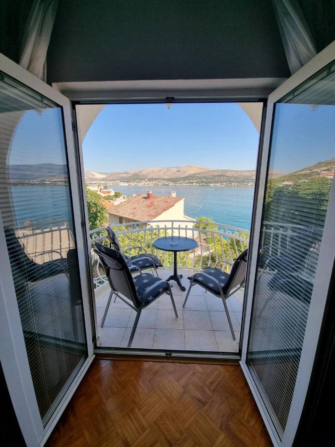 Apartment Matej Trogir Exterior foto