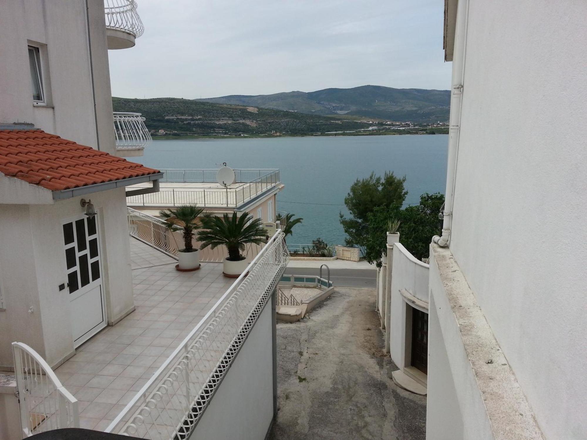 Apartment Matej Trogir Exterior foto